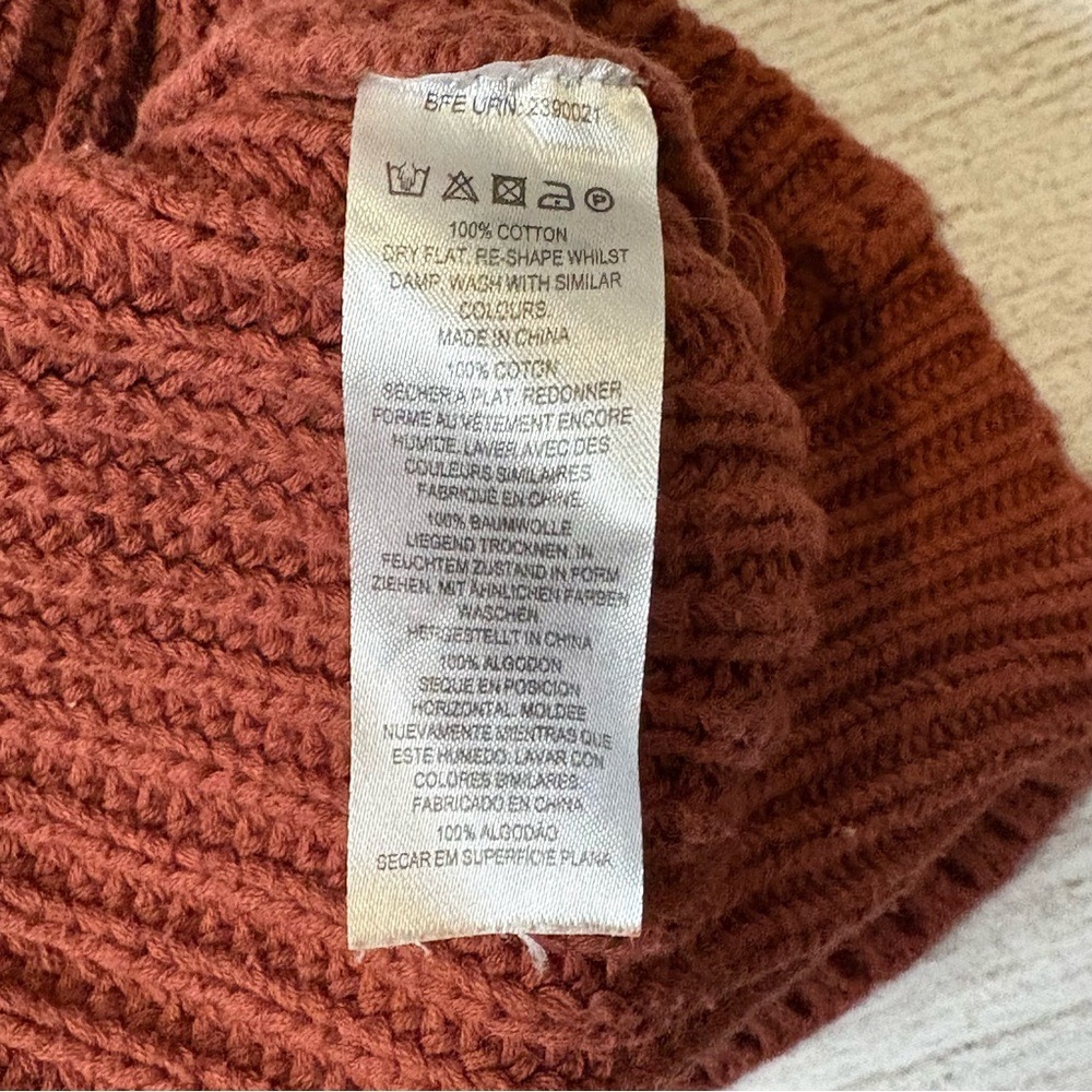 French Connection Women's Chunky Knit Brick Red Turtleneck Sweater‎ Size Large - Picture 4 of 4